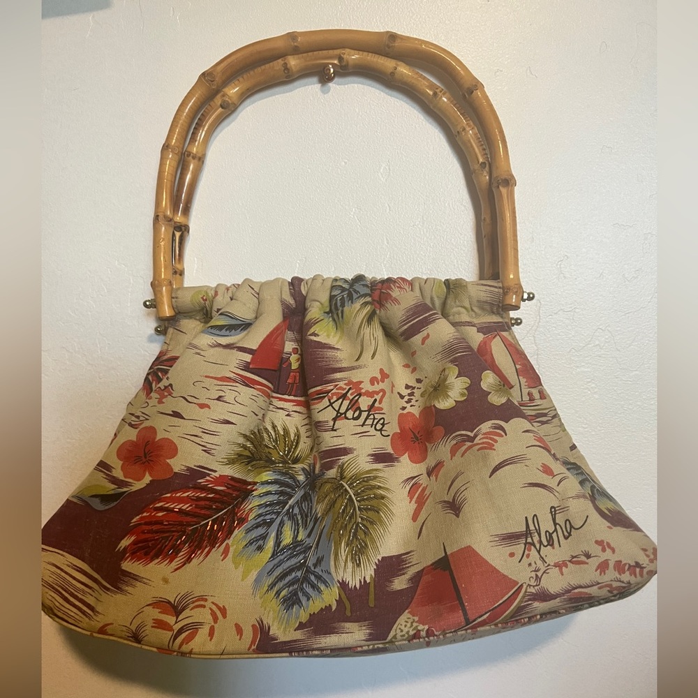 XOXO Vintage Hawaiian Handbag